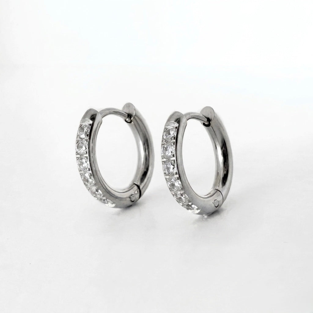 Huggies Zirconia