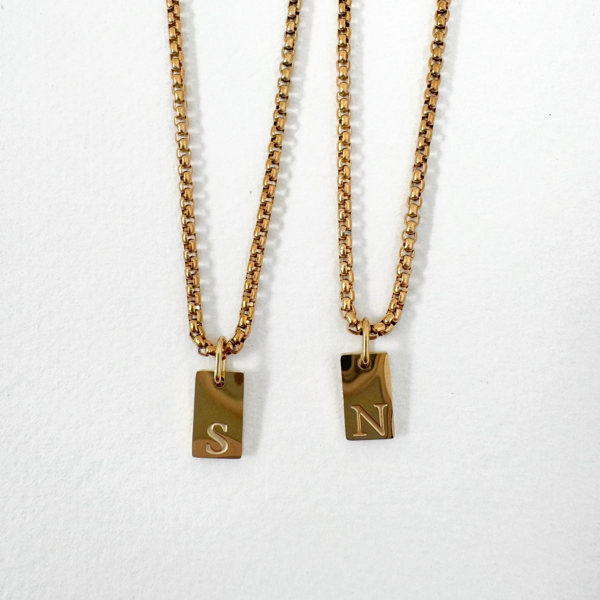 Collar Inicial Minimal