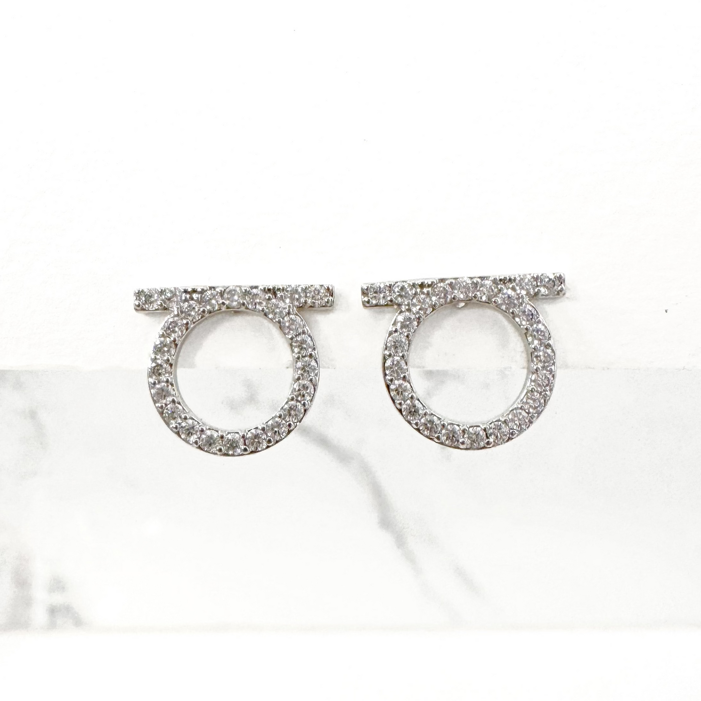 Aretes Gancini