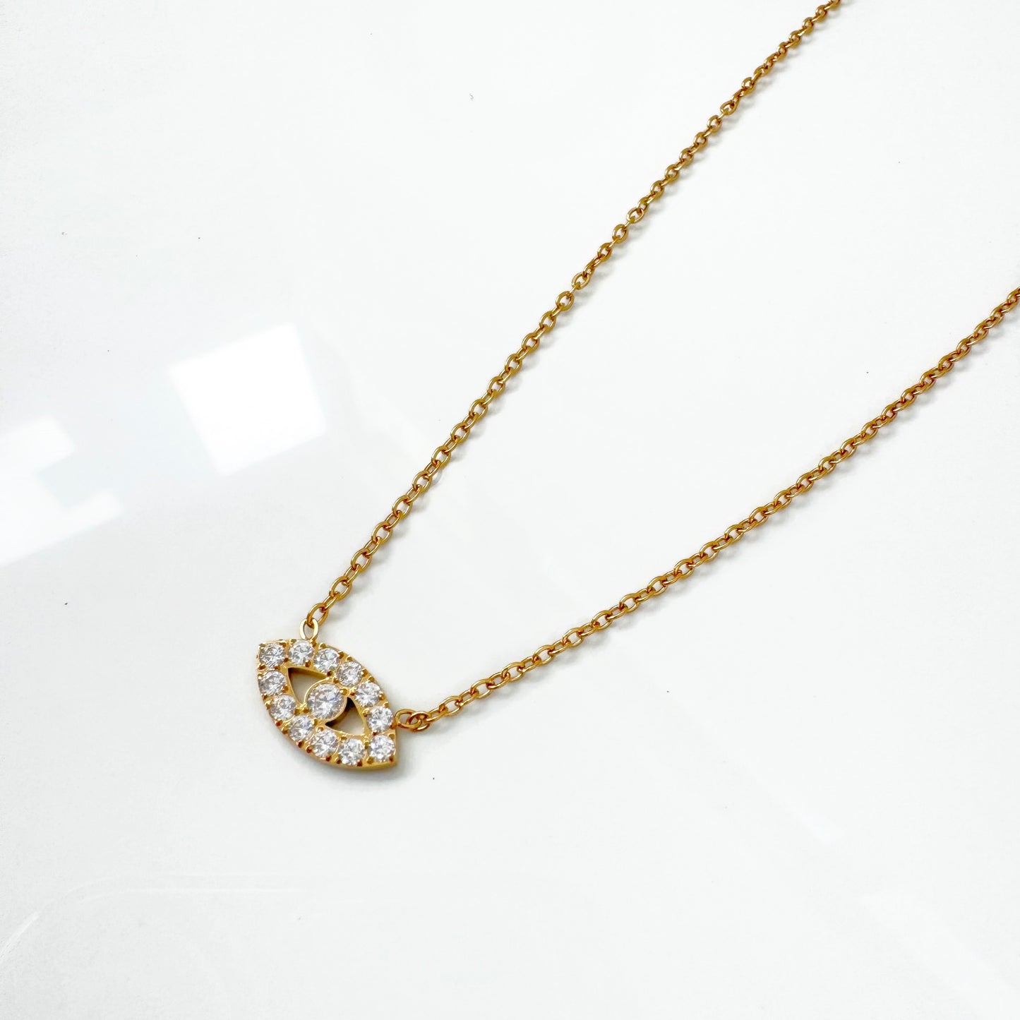 Collar Ojo Turco